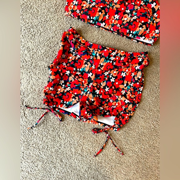 Floral Print Bikini Set - Picture 4 of 9